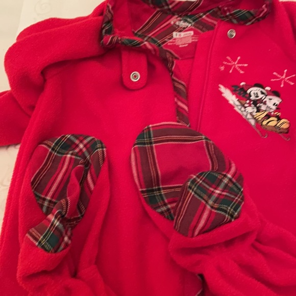 🎉 3 for $30🎉 Disney Store Mickey & Minnie baby onesie pajamas (OLCC) - Picture 4 of 5